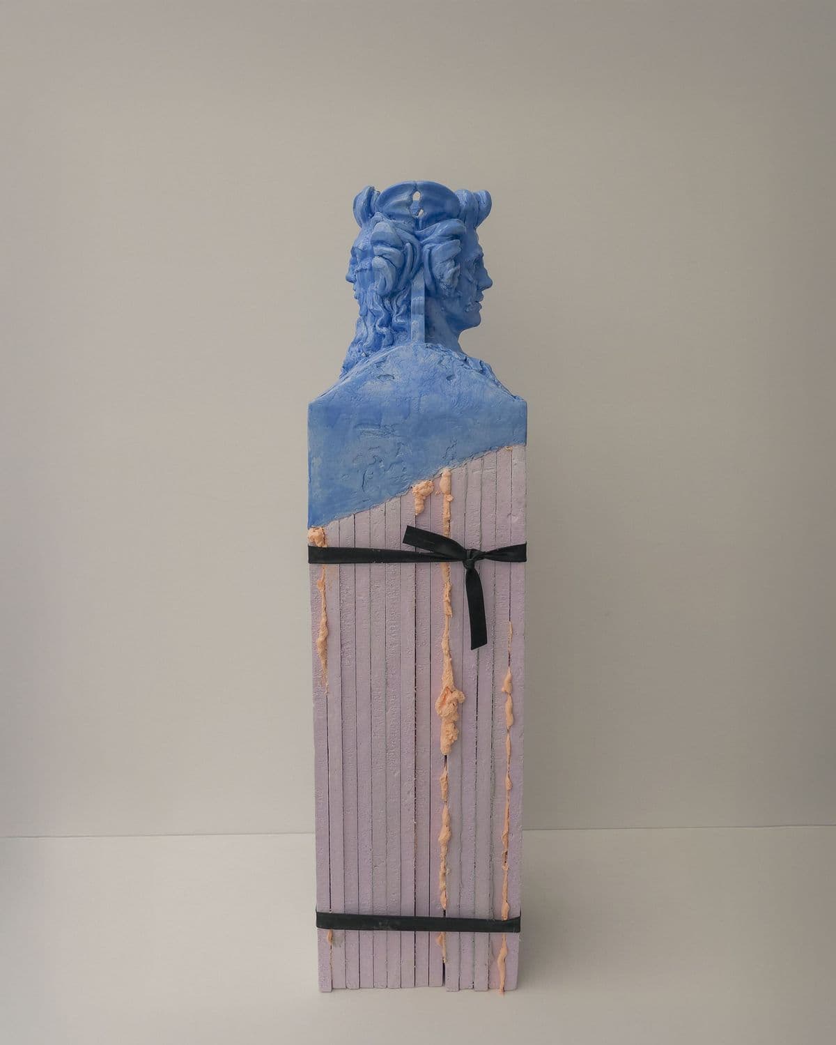 Confluence, sculptural work by Grigorios Ilaridis combining a fragmented Greek herm form with contemporary materials inspired by the meeting of the Dender and Scheldt rivers.